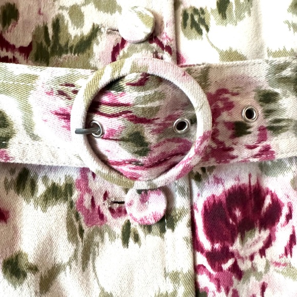 Madison Studio Floral Belted Trench in Cream and Pink Size 8 - Picture 3 of 9